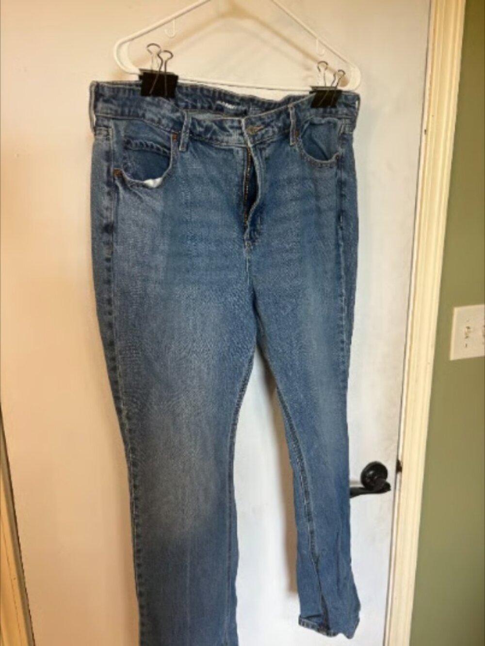 Old Navy Women's Blue Wash Baby Bootcut Jeans